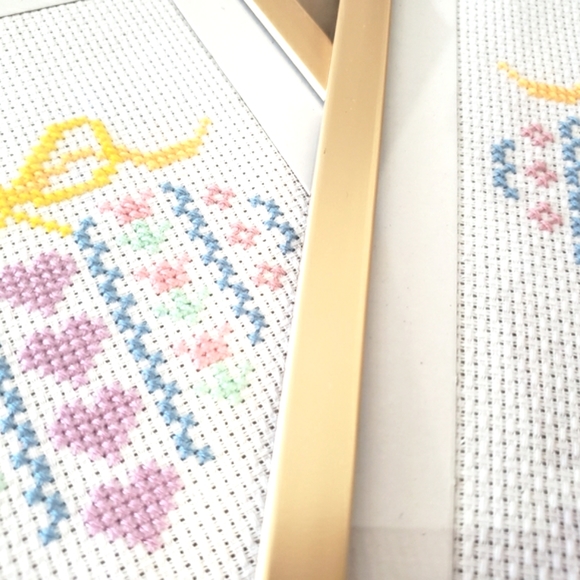 Handmade Cross Stitch Hearts Picture Frame Set NWT - Picture 2 of 2